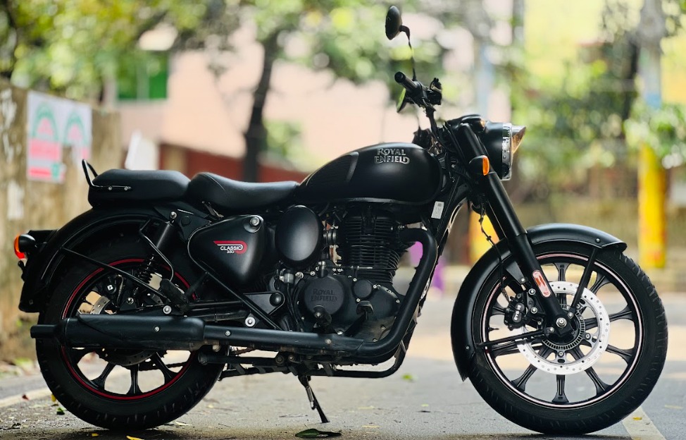 Motor Royal Royal Enfield Classic 350 Mat Black Bullet 350 Royal